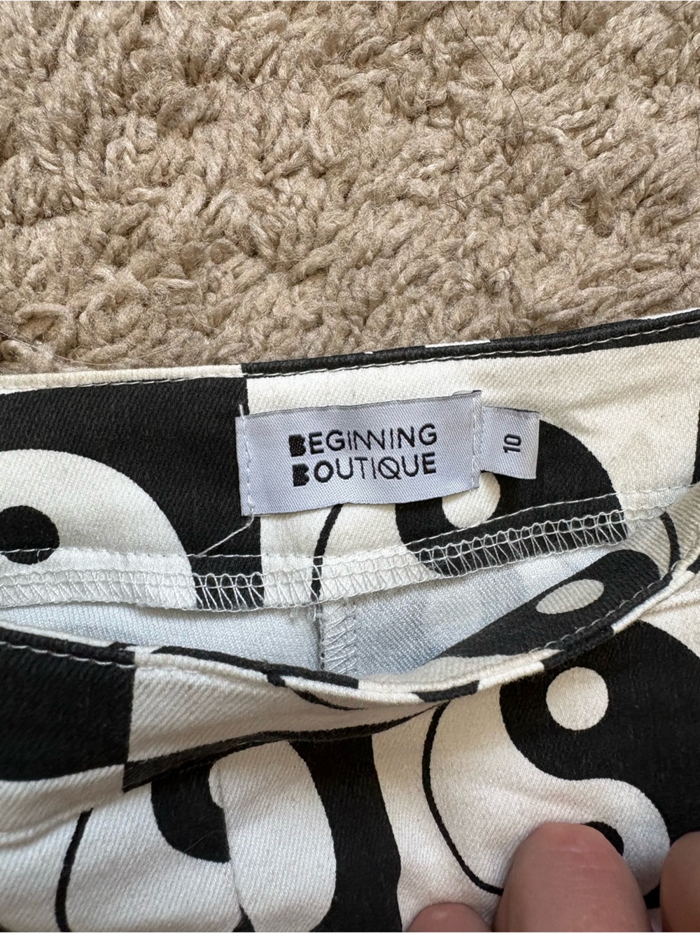 Yin Yang beginning boutique pants - Picture 3 of 3